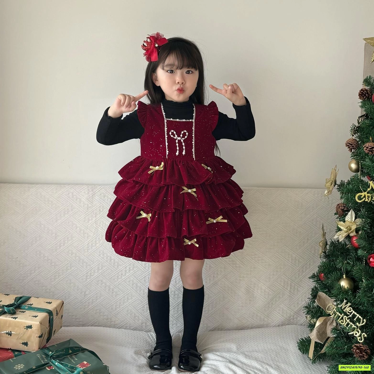 ĐẦM NHUNG ĐỎ XẾP TẦNG KÈM NƠ VOAN LÓT NHUNG