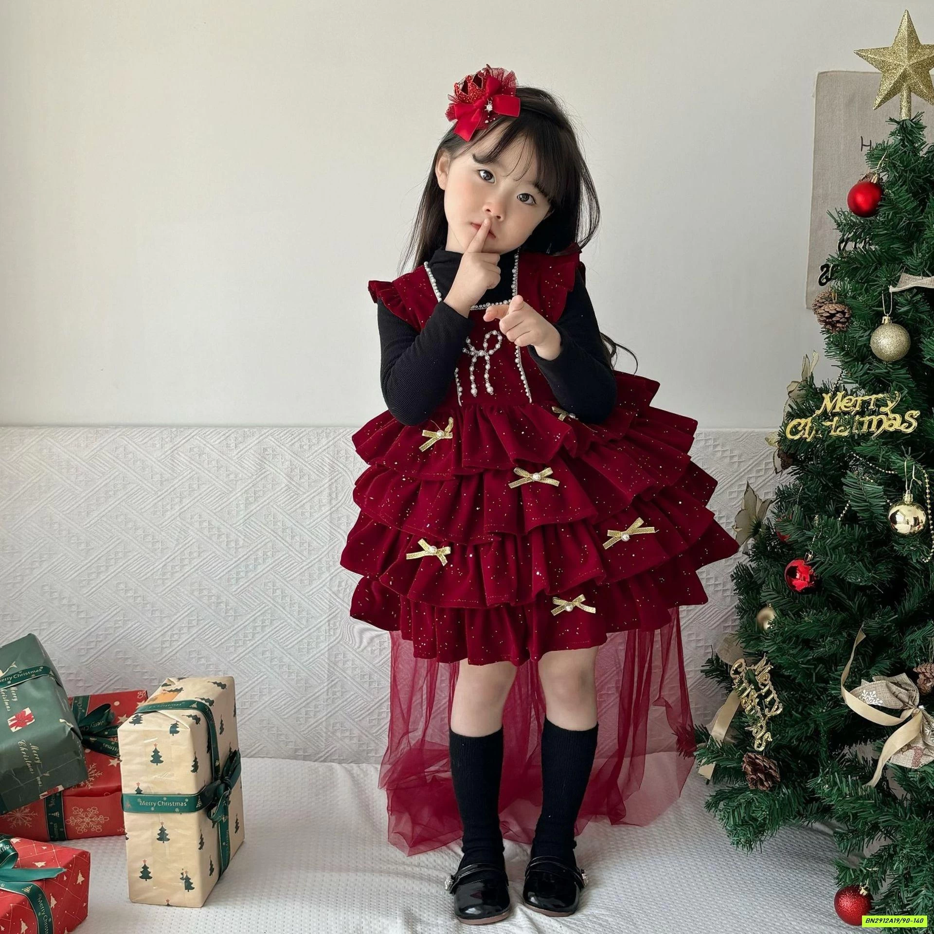 ĐẦM NHUNG ĐỎ XẾP TẦNG KÈM NƠ VOAN LÓT NHUNG