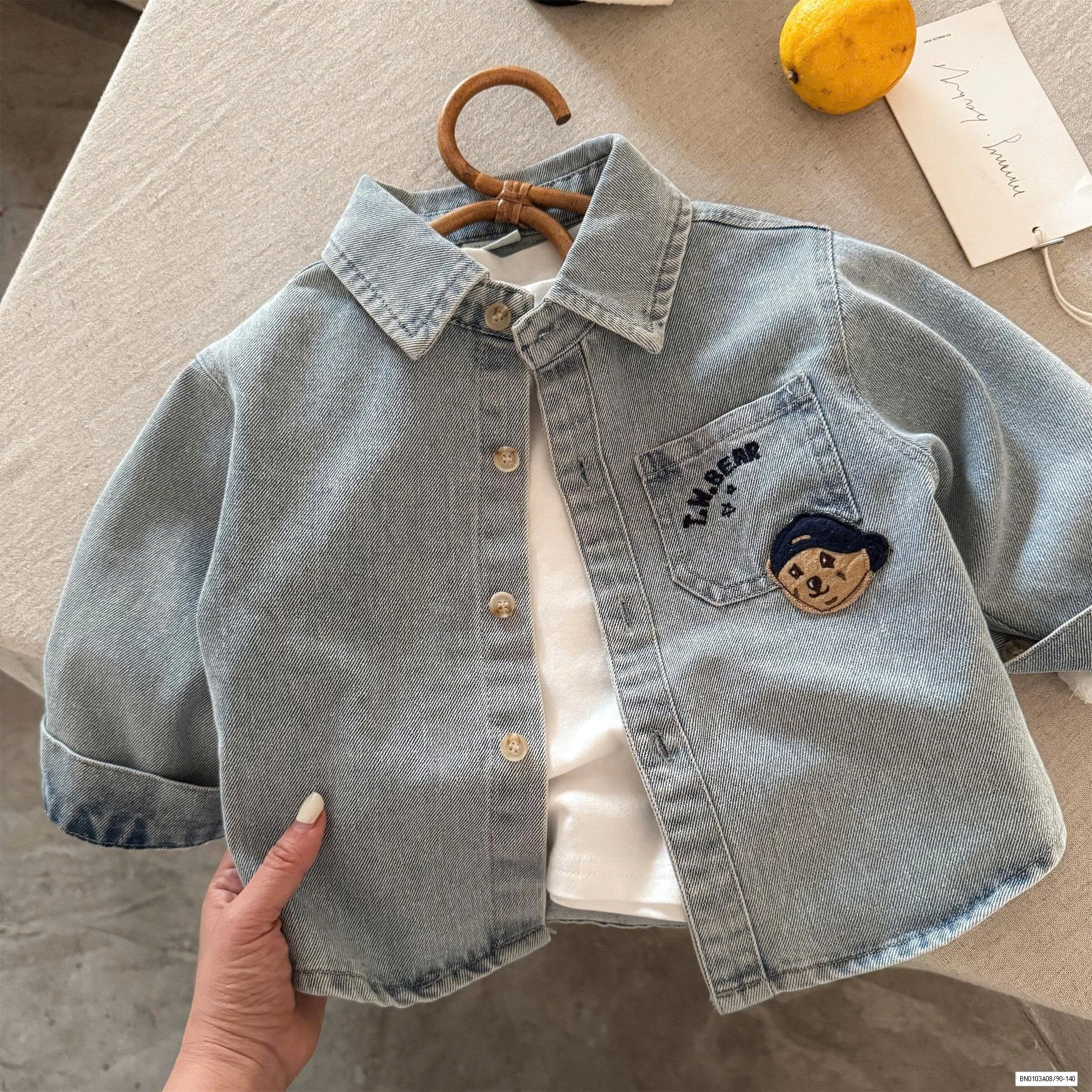 SƠ MI JEANS THÊU GẤU