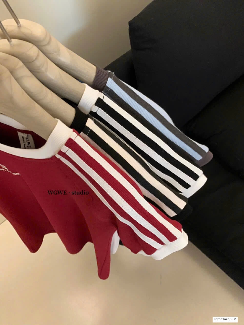 ÁO THUN SỌC VAI WG.WE