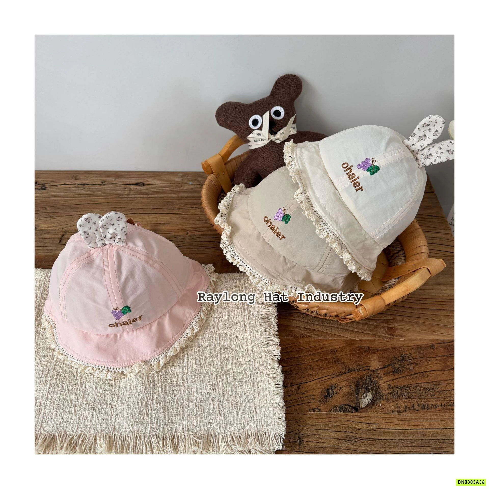 MŨ BÈO TAI THỎ VIỀN REN DỄ THƯƠNG