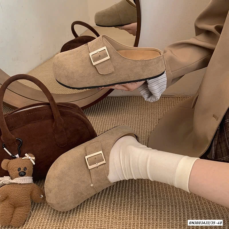 SỤC DA LỘN ĐẾ BÁNH MỲ