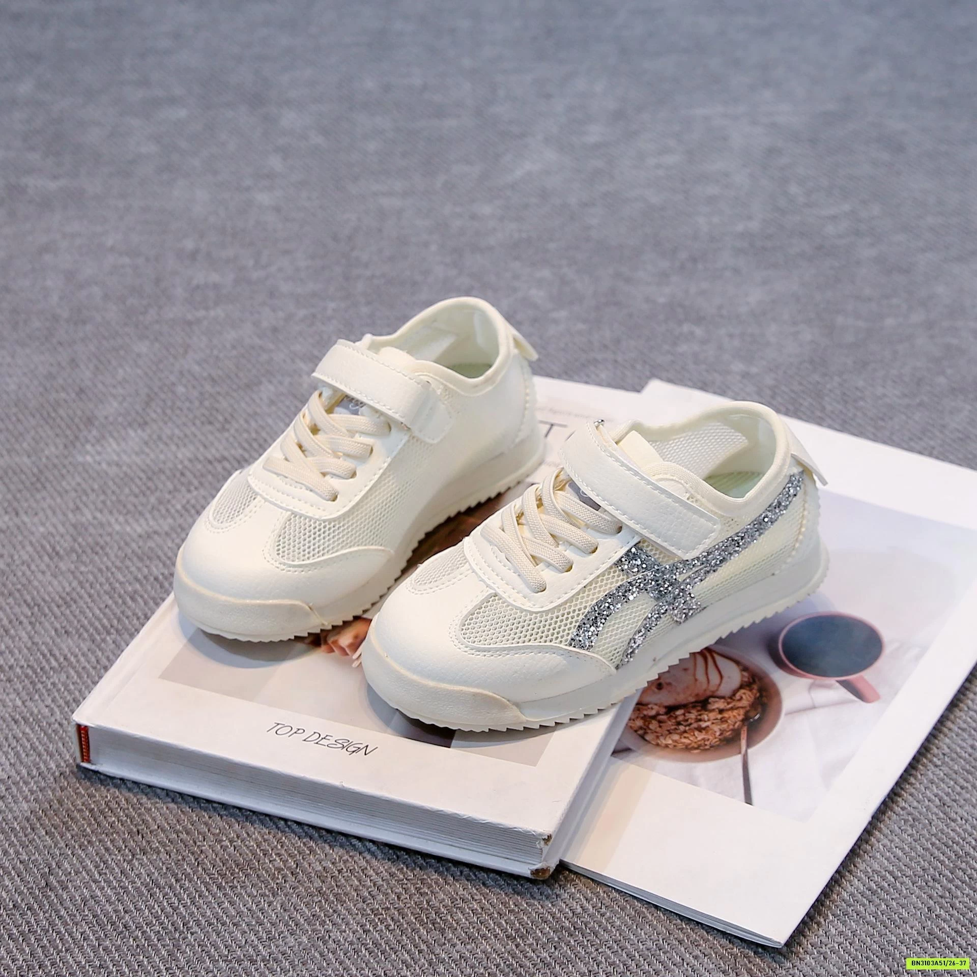 GIÀY LƯỚI PHỐI SỌC