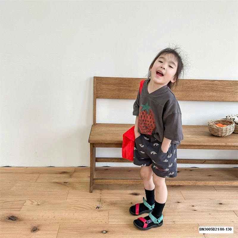 QUẦN SHORT IN CHỮ 2025