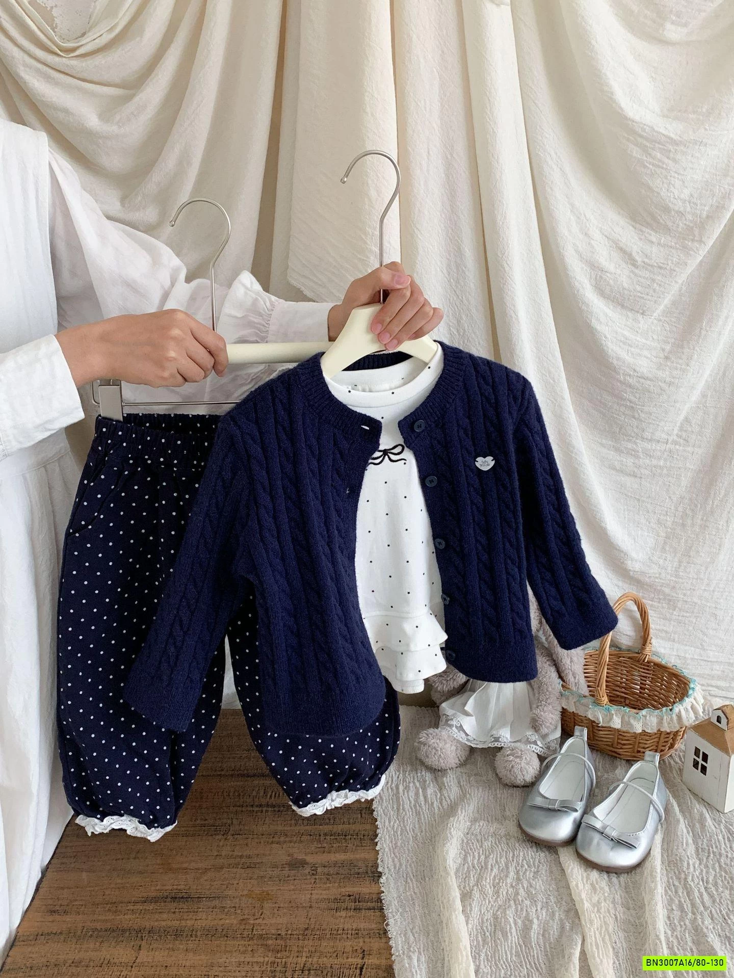 SÉT KHOÁC LEN MIX ÁO BI QUẦN BOM