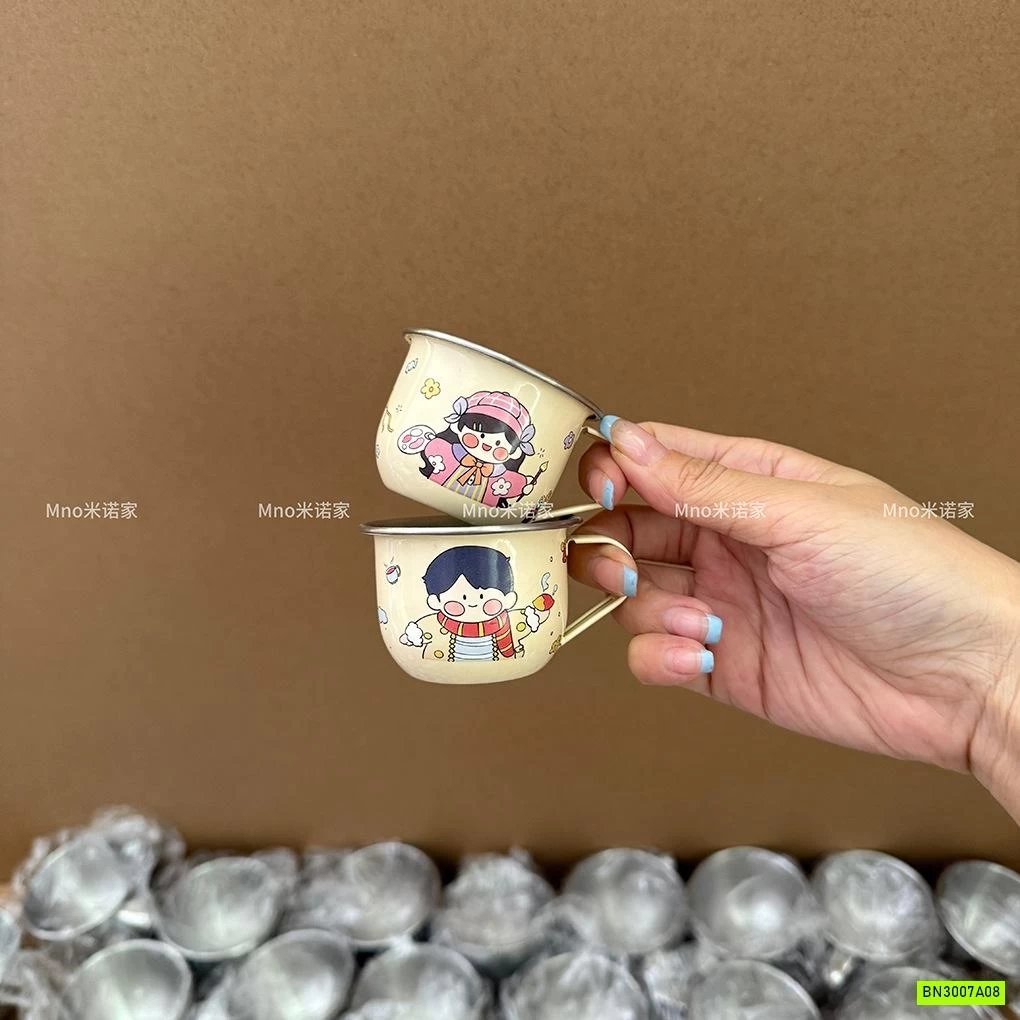 CỐC UỐNG NƯỚC DỄ THƯƠNG