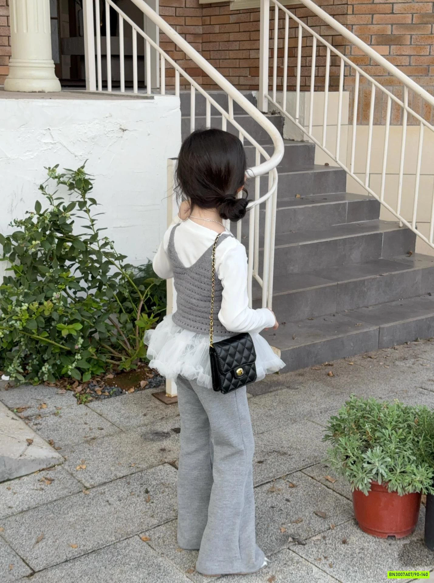 SÉT BÁNH BÈO QUẦN LOE 3 CHI TIẾT