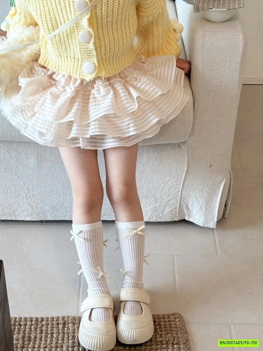 KHOÁC LEN VÀNG MIX QUẦN VÁY BÍ