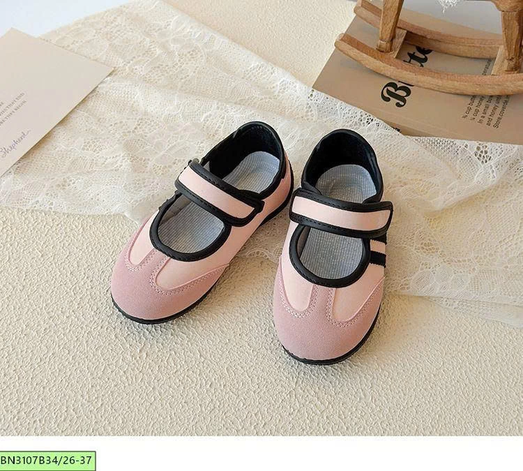 GIÀY THỂ THAO QUAI DÁN MŨI DA LỘN