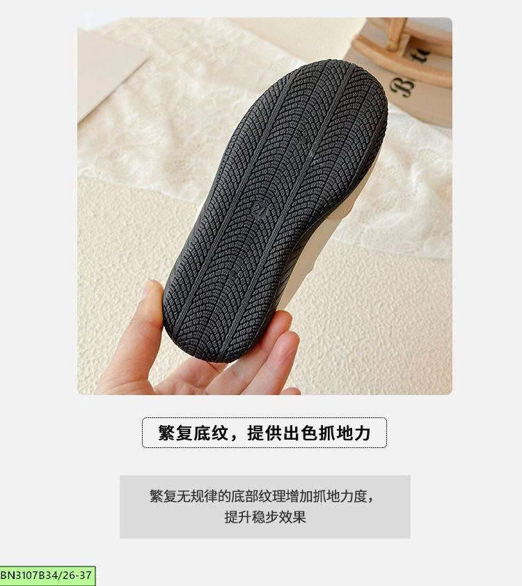 GIÀY THỂ THAO QUAI DÁN MŨI DA LỘN
