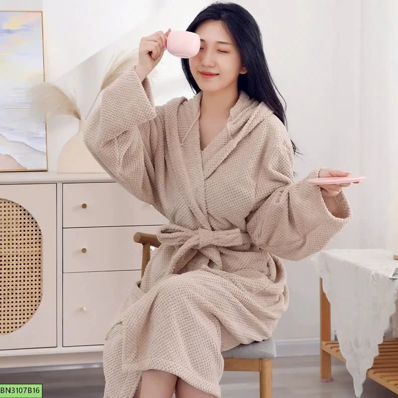 ÁO CHOẢNG TẮM LIỀN MŨ
