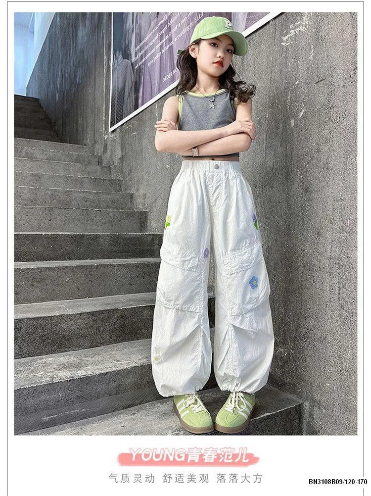 QUẦN GIÓ  ỐNG RỘNG THÊU HOA