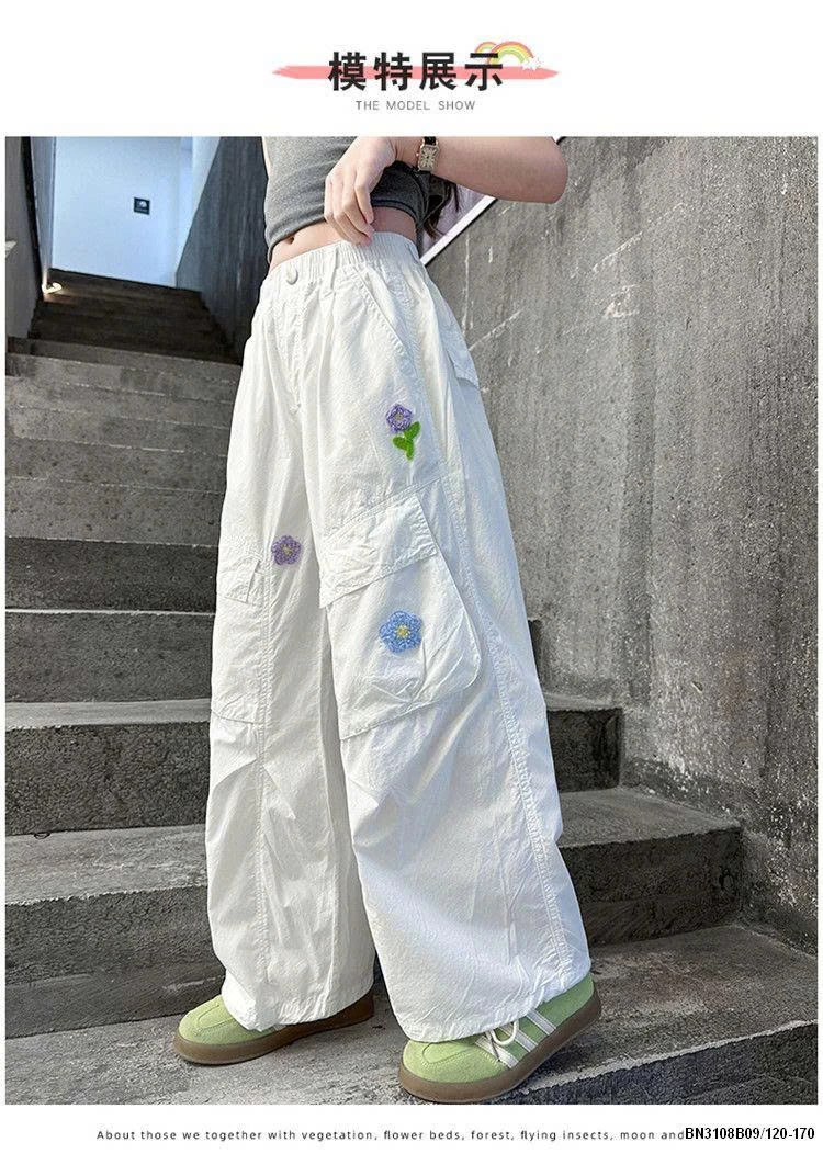 QUẦN GIÓ  ỐNG RỘNG THÊU HOA