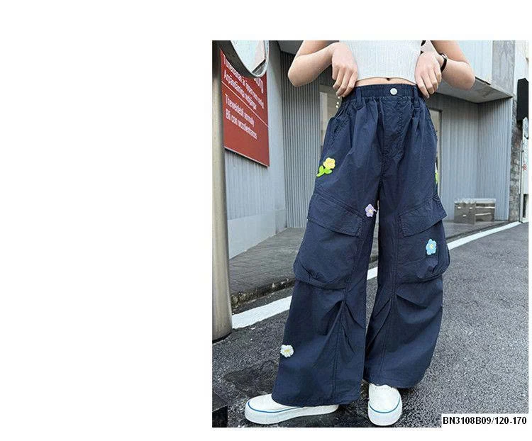 QUẦN GIÓ  ỐNG RỘNG THÊU HOA