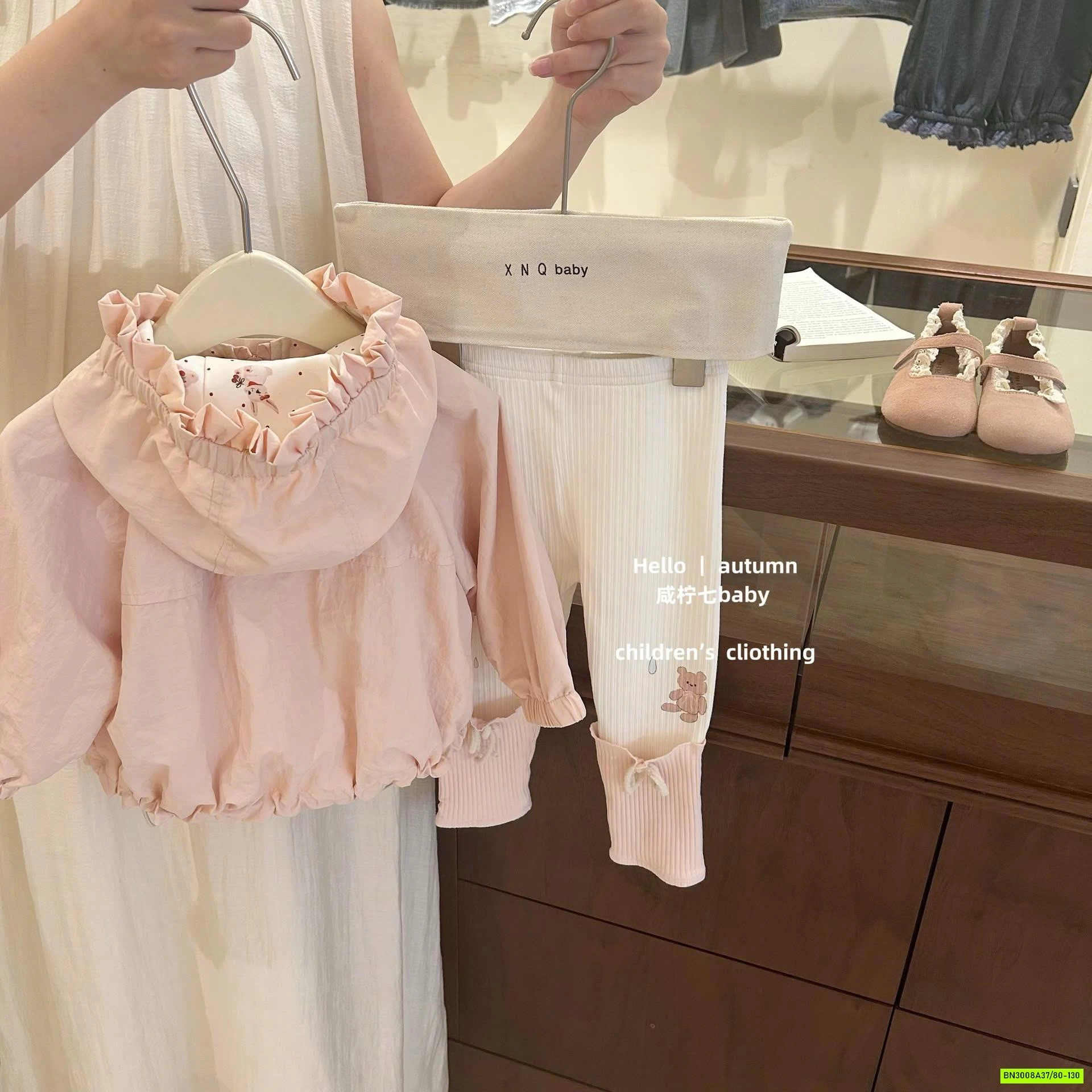 SET ÁO KHOÁC HỒNG MIX LEGGING