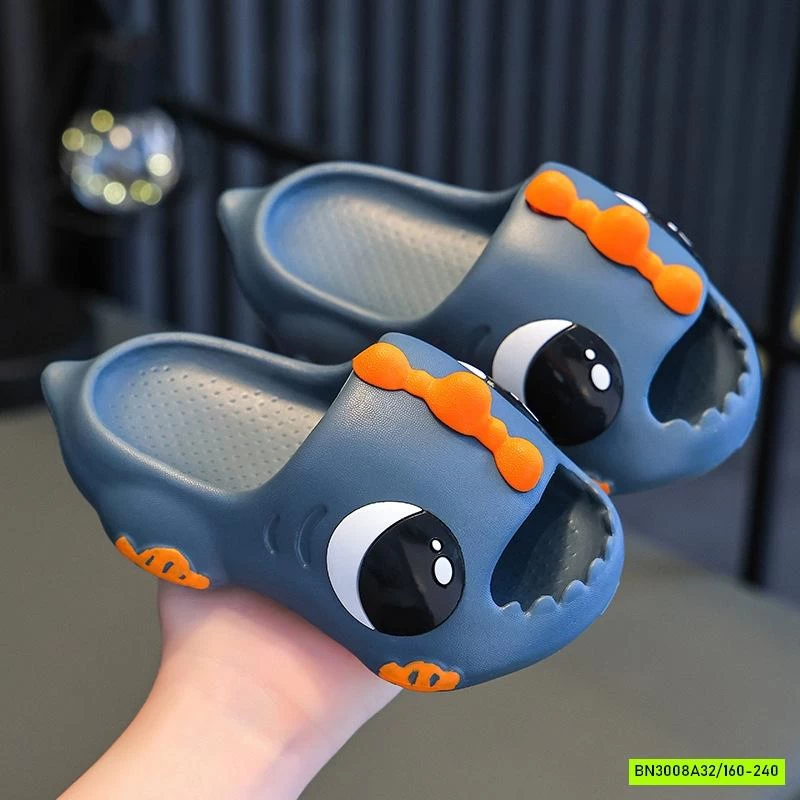 DÉP LÊ KHỦNG LONG KUTE