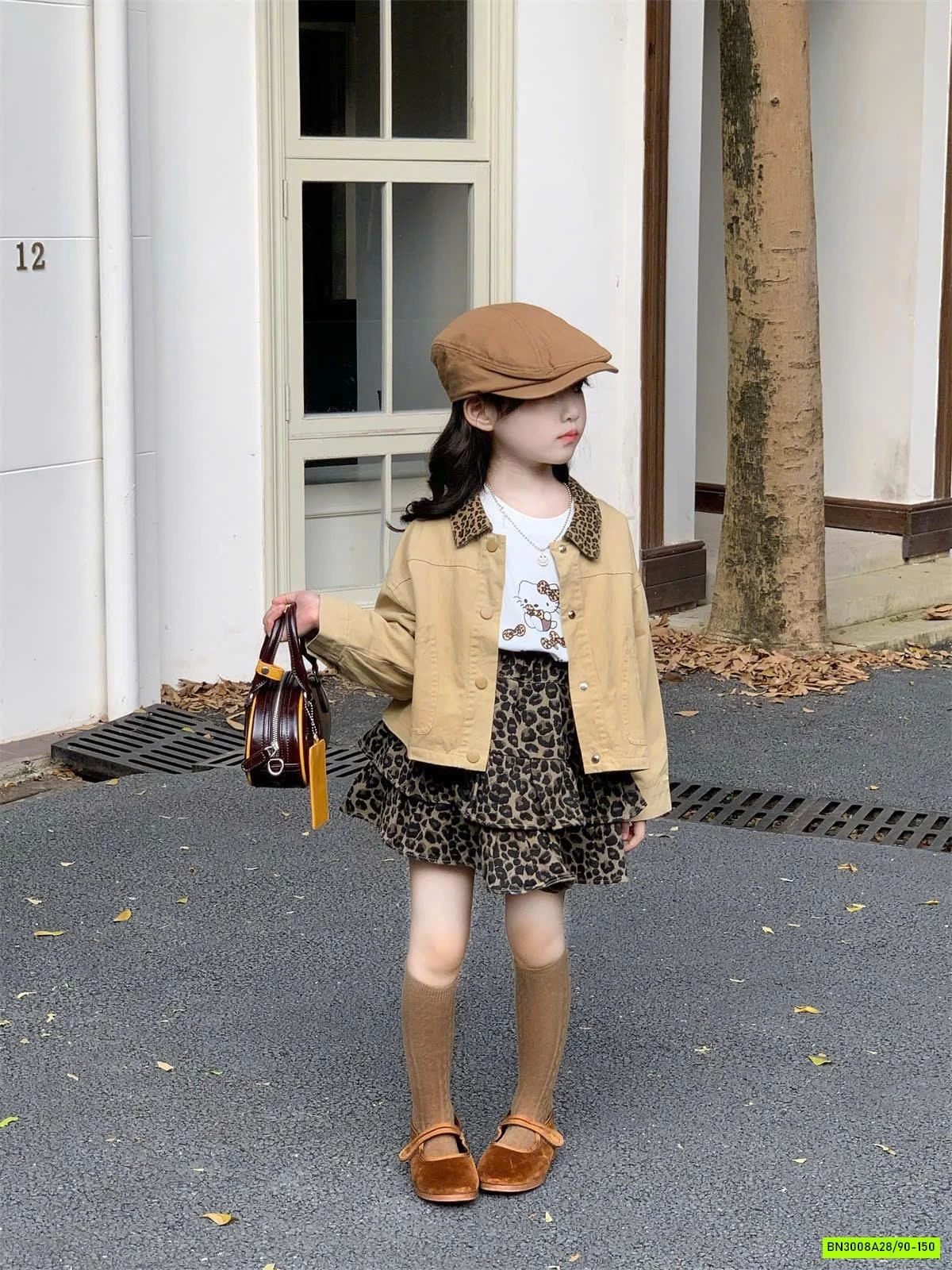 KHOÁC KAKI MIX CHÂN VÁY BEO NÂU