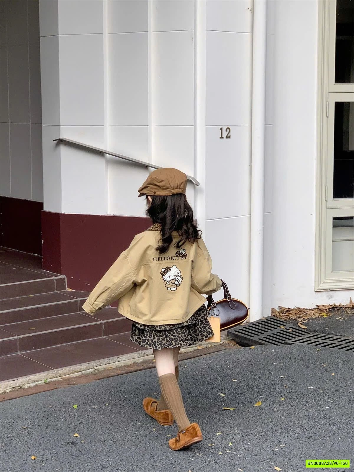 KHOÁC KAKI MIX CHÂN VÁY BEO NÂU