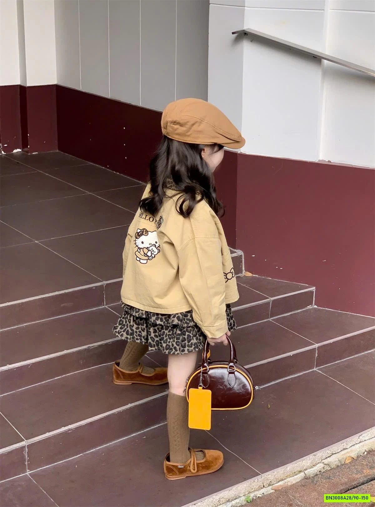 KHOÁC KAKI MIX CHÂN VÁY BEO NÂU