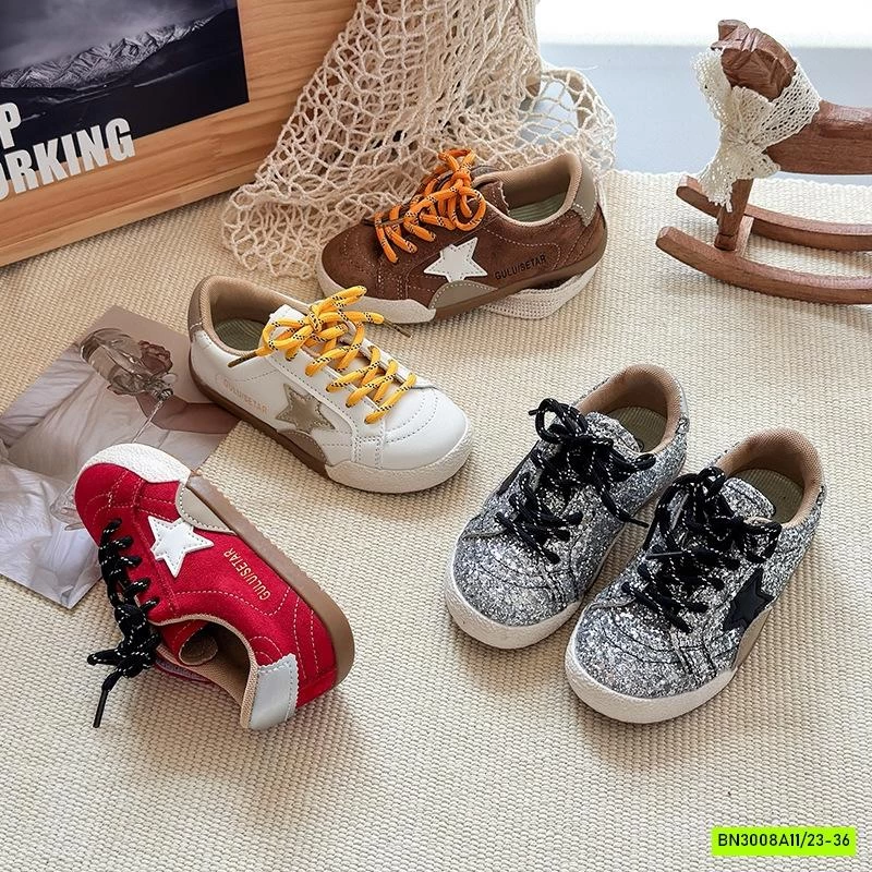 GIÀY THỂ THAO ĐẾ BỆT NGÔI SAO