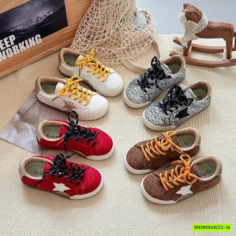 GIÀY THỂ THAO ĐẾ BỆT NGÔI SAO