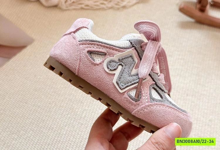 GIÀY THỂ THAO DA LỘN PHỐI MÀU CHỮ N