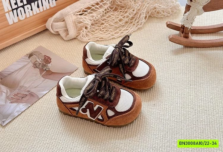 GIÀY THỂ THAO DA LỘN PHỐI MÀU CHỮ N