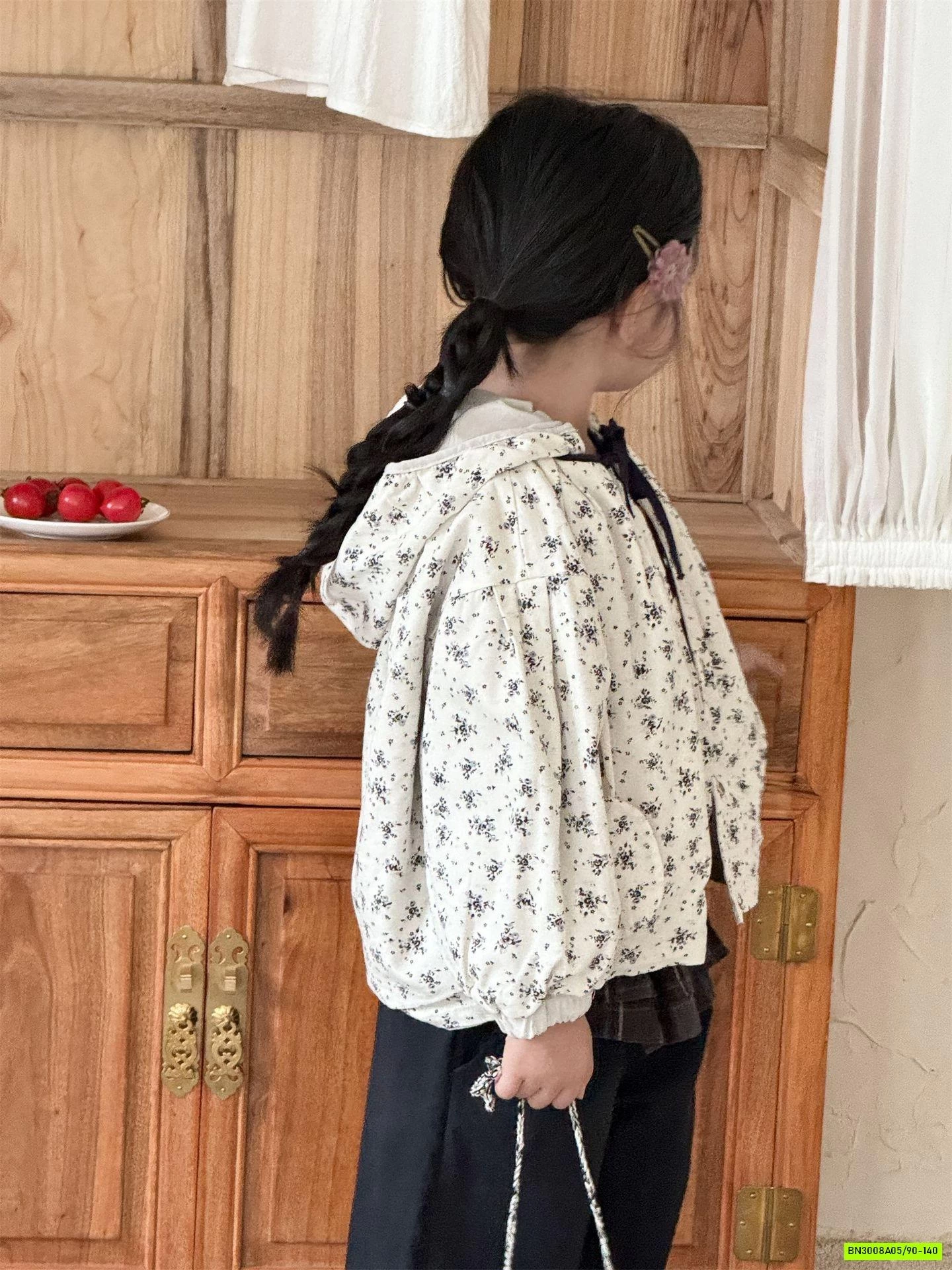 KHOÁC GIÓ 2 MẶT HOA NHÍ TIỂU THƯ