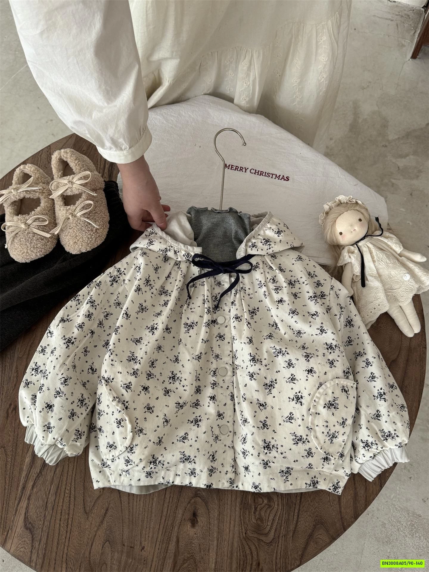 KHOÁC GIÓ 2 MẶT HOA NHÍ TIỂU THƯ