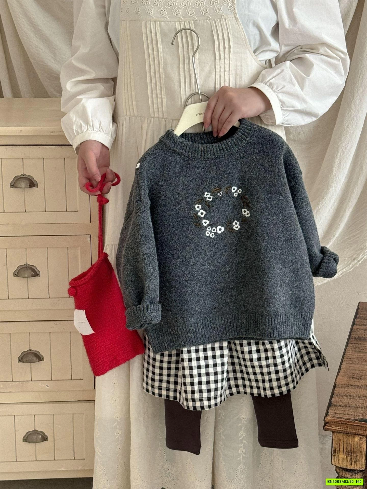 VÁY CARO LIỀN QUẦN LEGGING