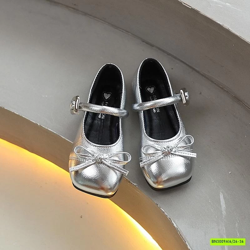 GIÀY BÚP BÊ GẮN NƠ TAG QUAI ĐÁ