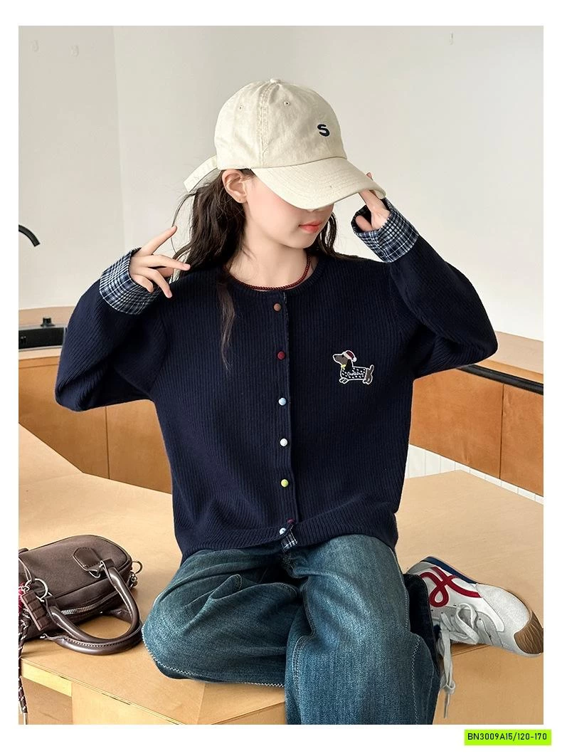 CARDIGAN LOGO CÚN MIX JEANS SUÔNG