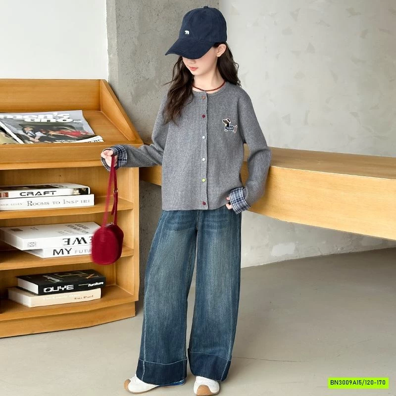 CARDIGAN LOGO CÚN MIX JEANS SUÔNG