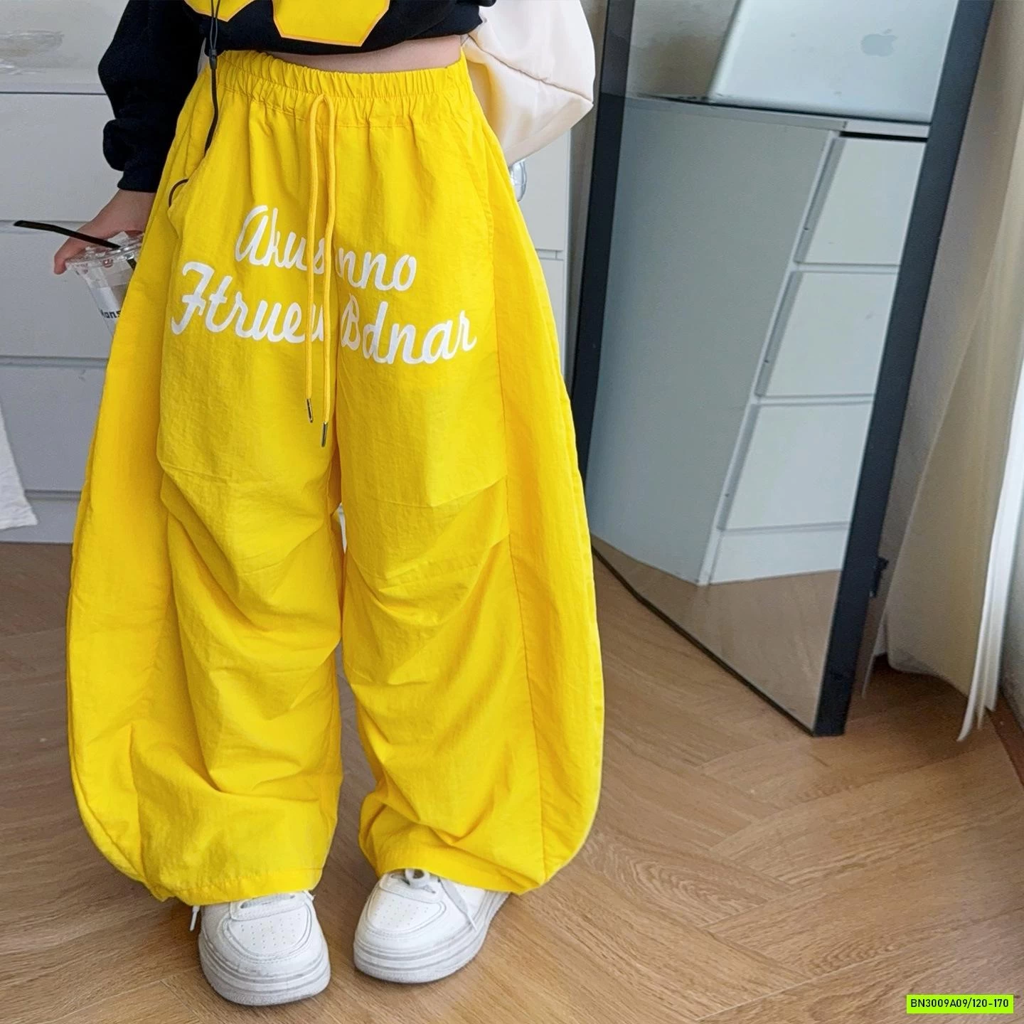 SÉT ÁO SỐ 06 MIX QUẦN BOM GIÓ SZ ĐẠI