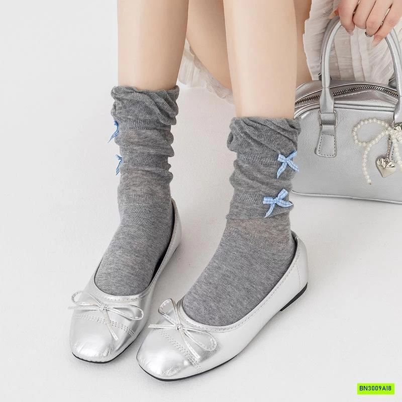 SÉT 2Đ TẤT GIẤY NƠ TIỂU THƯ NỮ