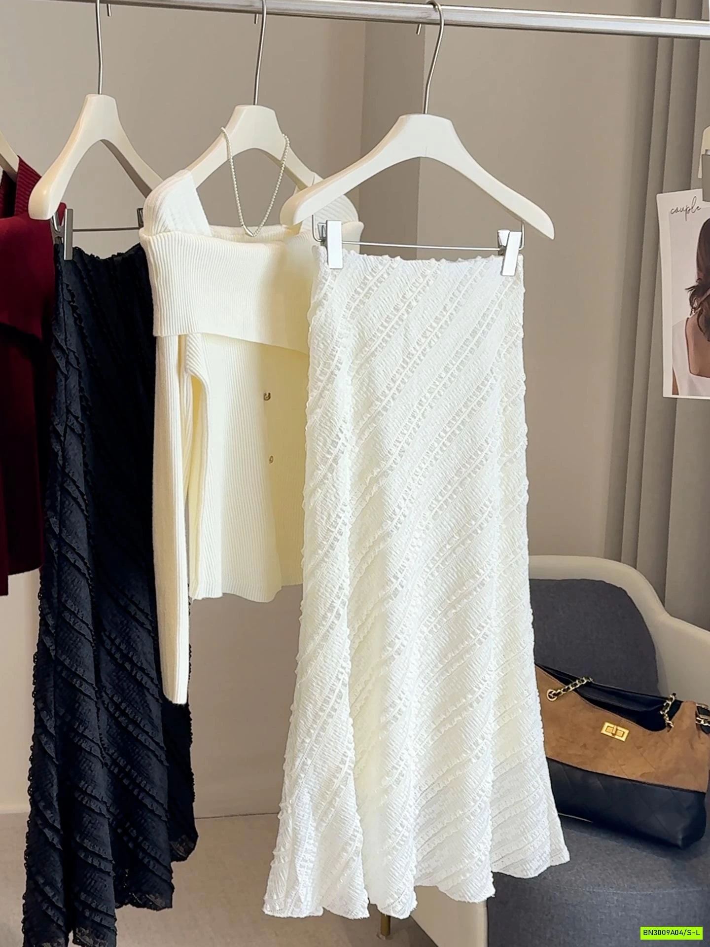 CHÂN VÁY REN ĐUÔI CÁ ANNA