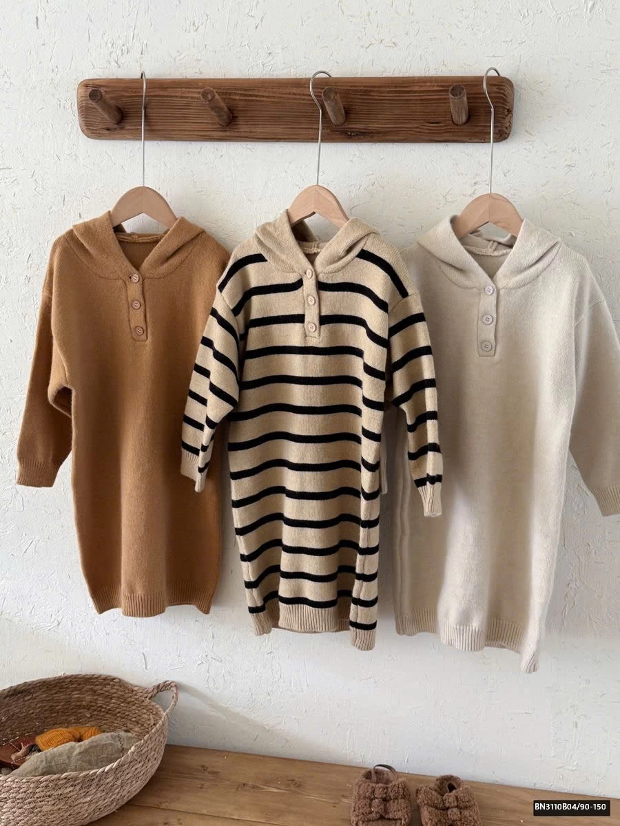 VÁY LEN DÁNG SUÔNG CÓ MŨ