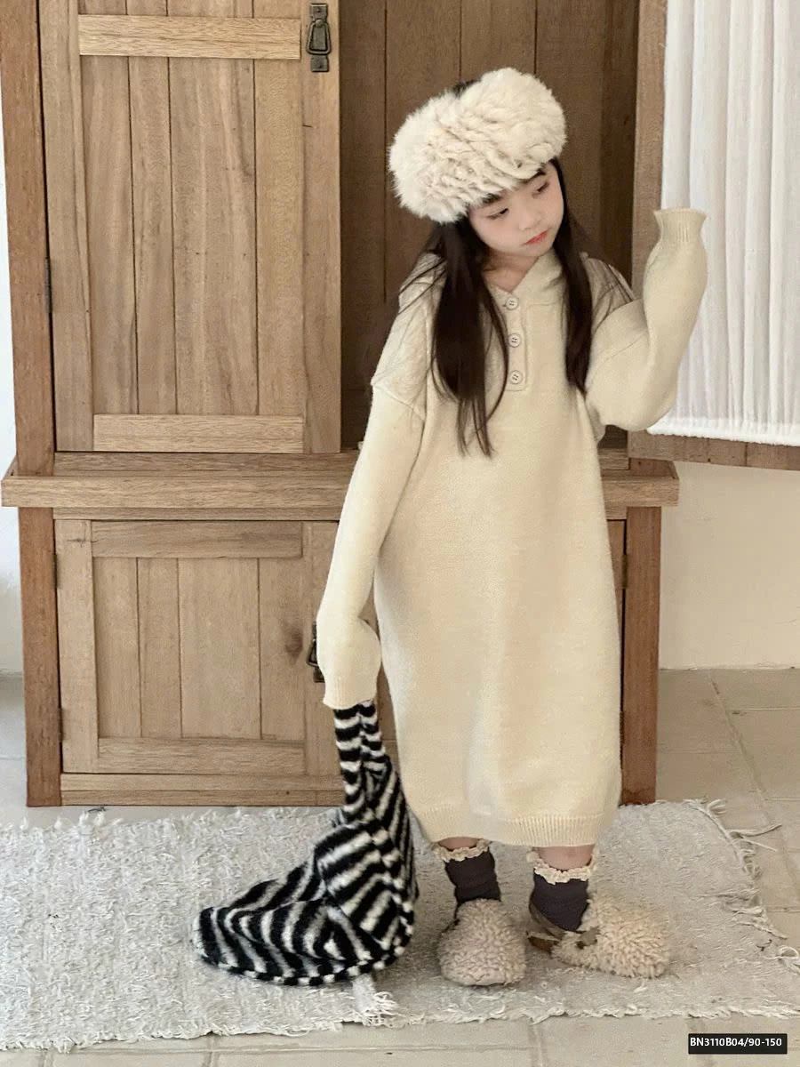 VÁY LEN DÁNG SUÔNG CÓ MŨ