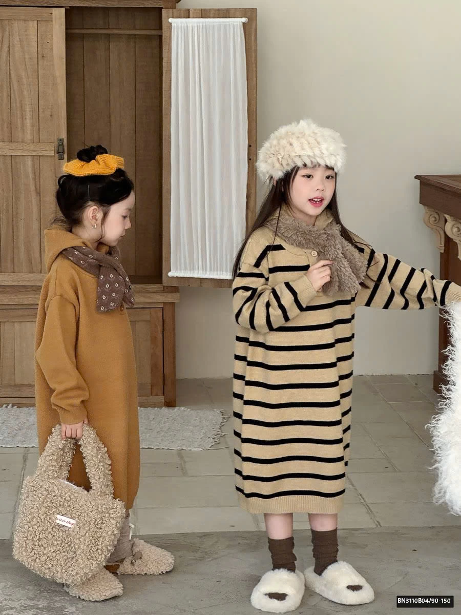 VÁY LEN DÁNG SUÔNG CÓ MŨ