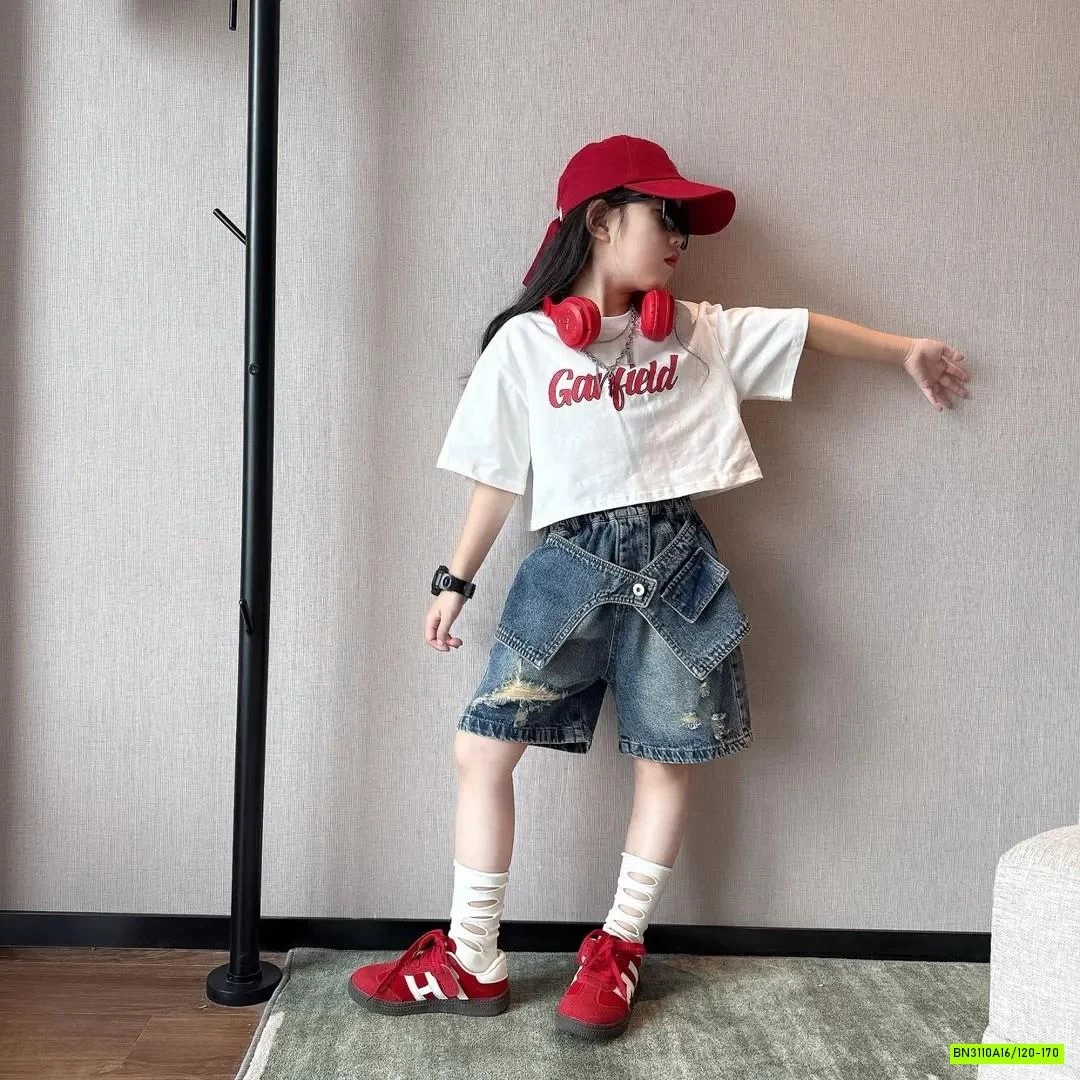 CROP TOP MIX SHORT JEANS CÁ TÍNH