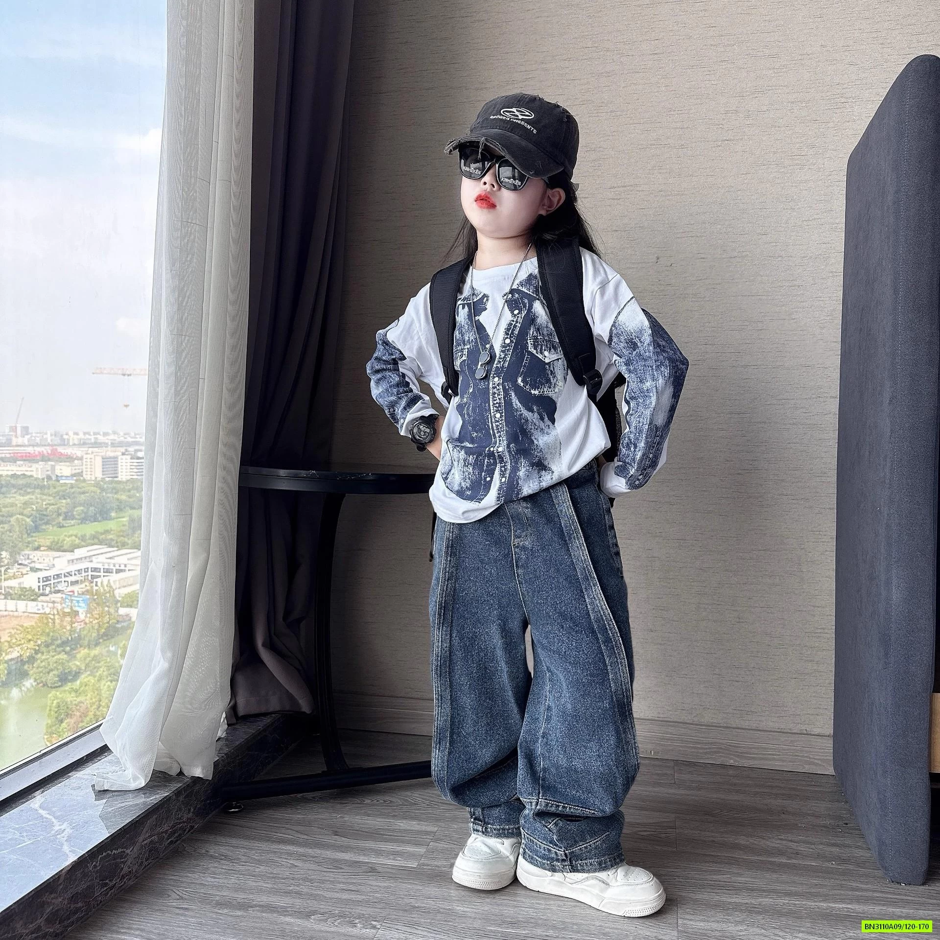 ÁO THUN IN HÌNH MIX JEANS SUÔNG GÂN TRƯỚC