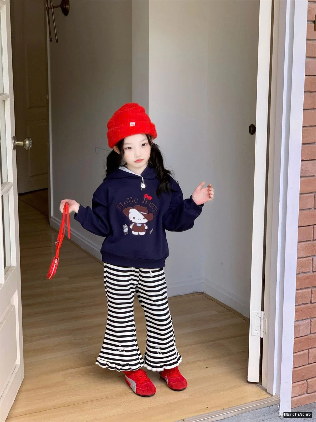 SÉT ÁO NỈ KITTY MIX QUẦN KẺ LOE