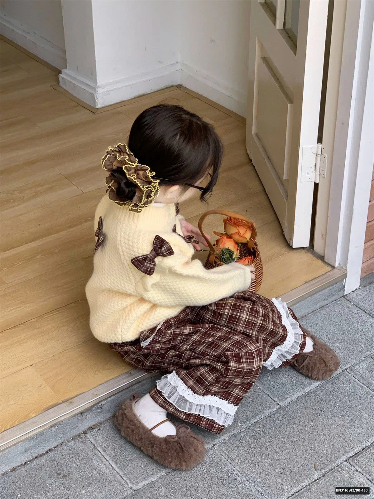 SET ÁO LEN NƠ MIX QUẦN KẺ BG