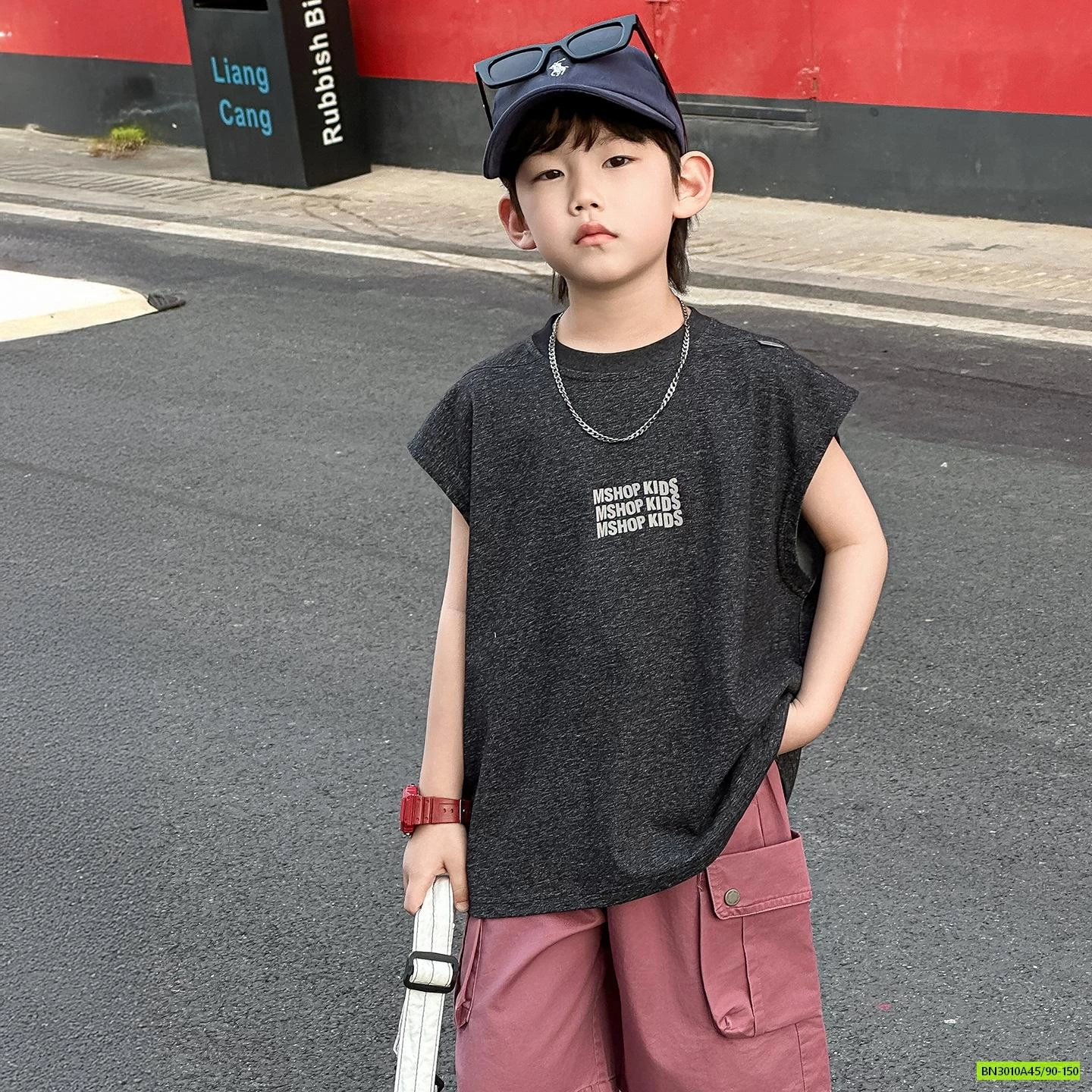 TANKTOP IN CHỮ NỔI