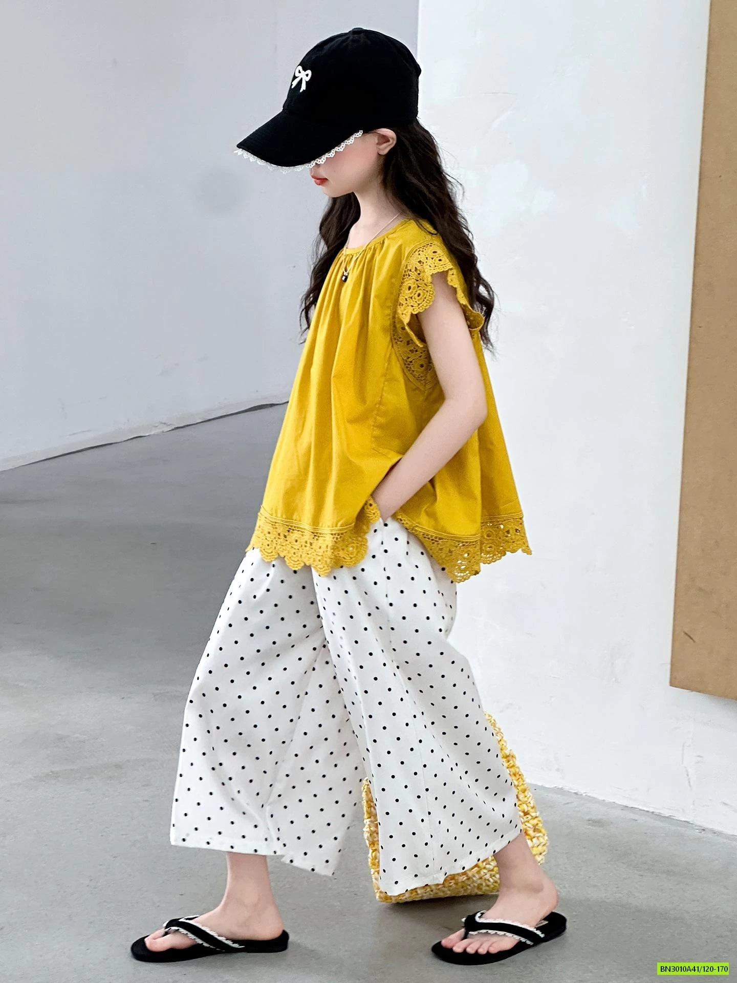 ÁO BABYDOLL VÀNG MIX QUẦN BI