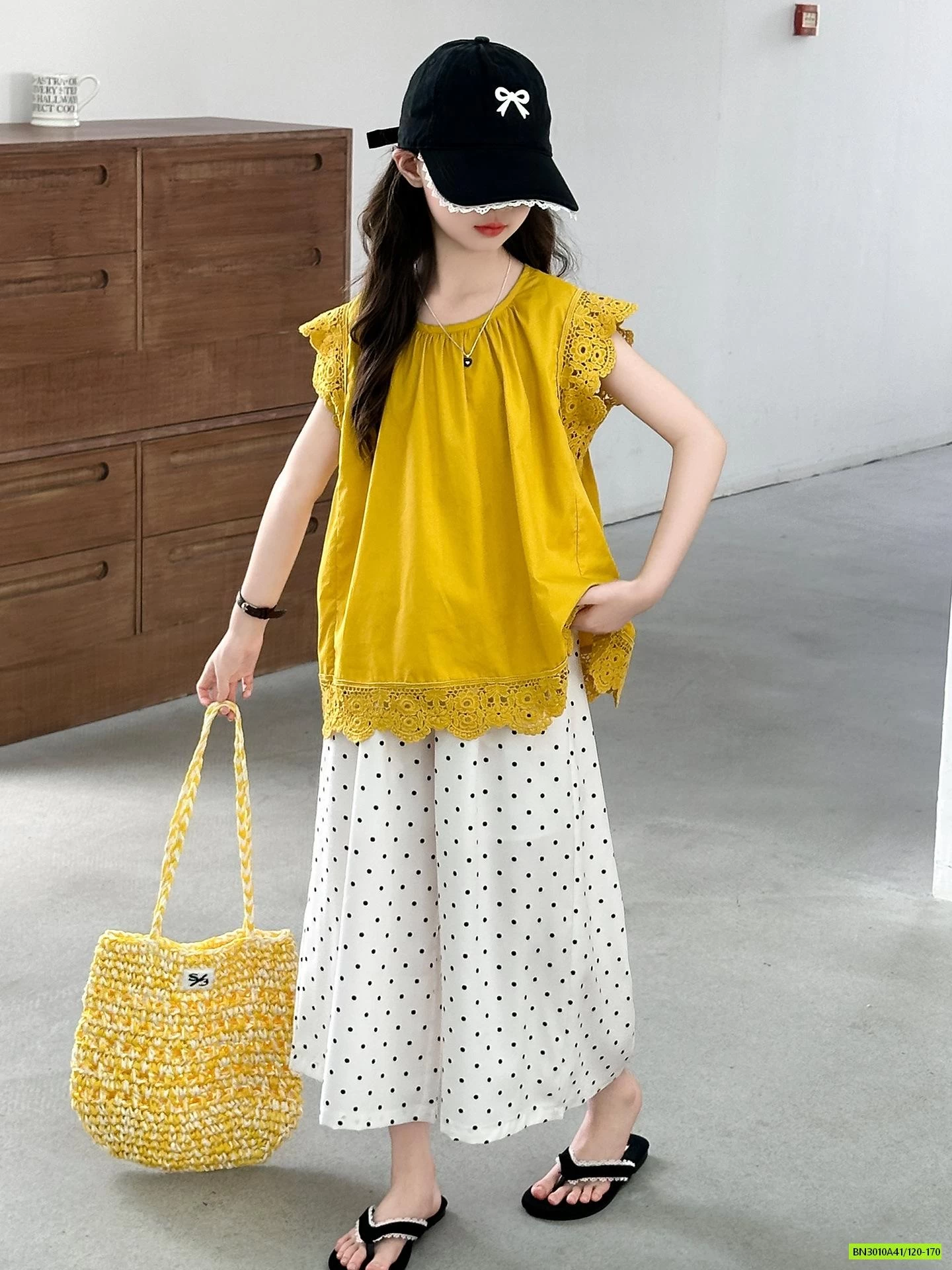 ÁO BABYDOLL VÀNG MIX QUẦN BI