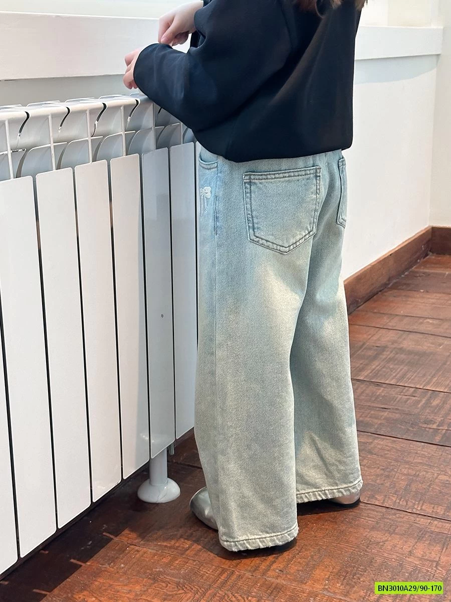 JEANS SUÔNG THÊU NƠ 25F044 AMBB