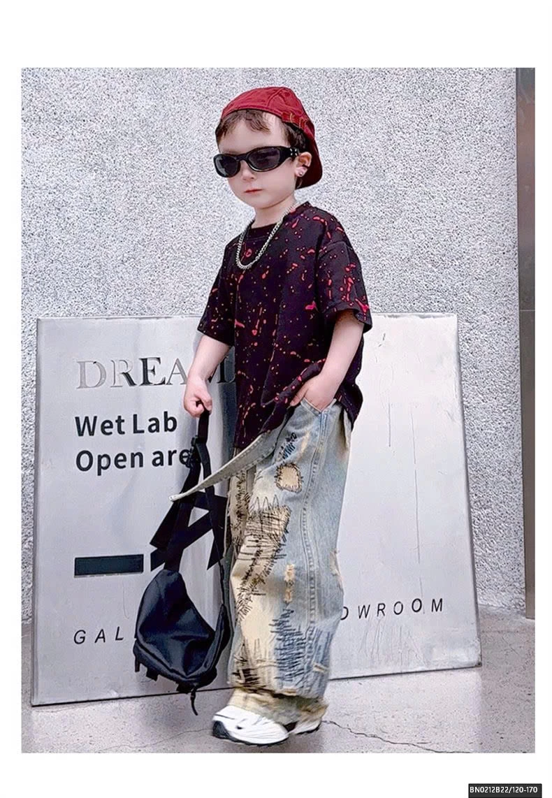 SÉT ÁO THUN VẢY SƠN MIX QUẦN JEAN CÁ TÍNH