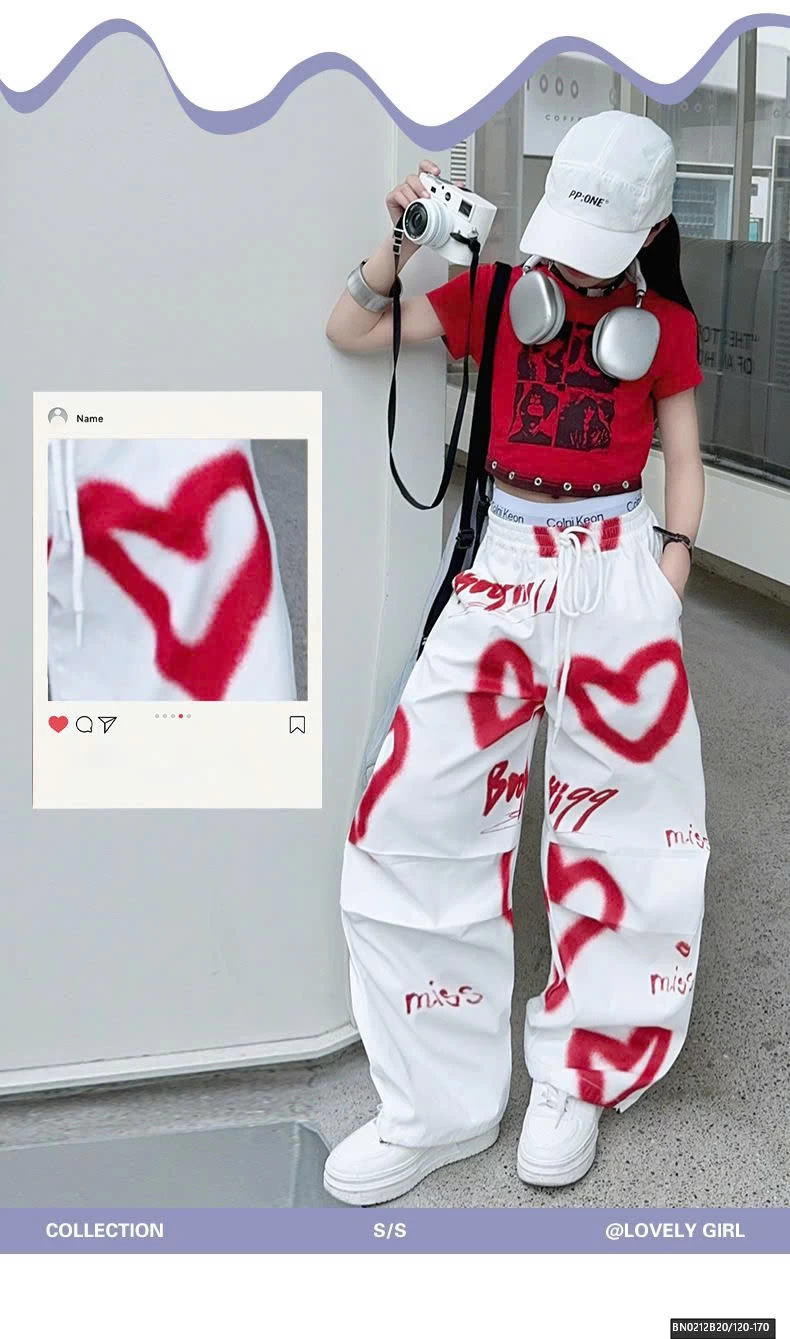 ÁO CROPTOP ĐỎ MIX QUÀN TRÁI TIM