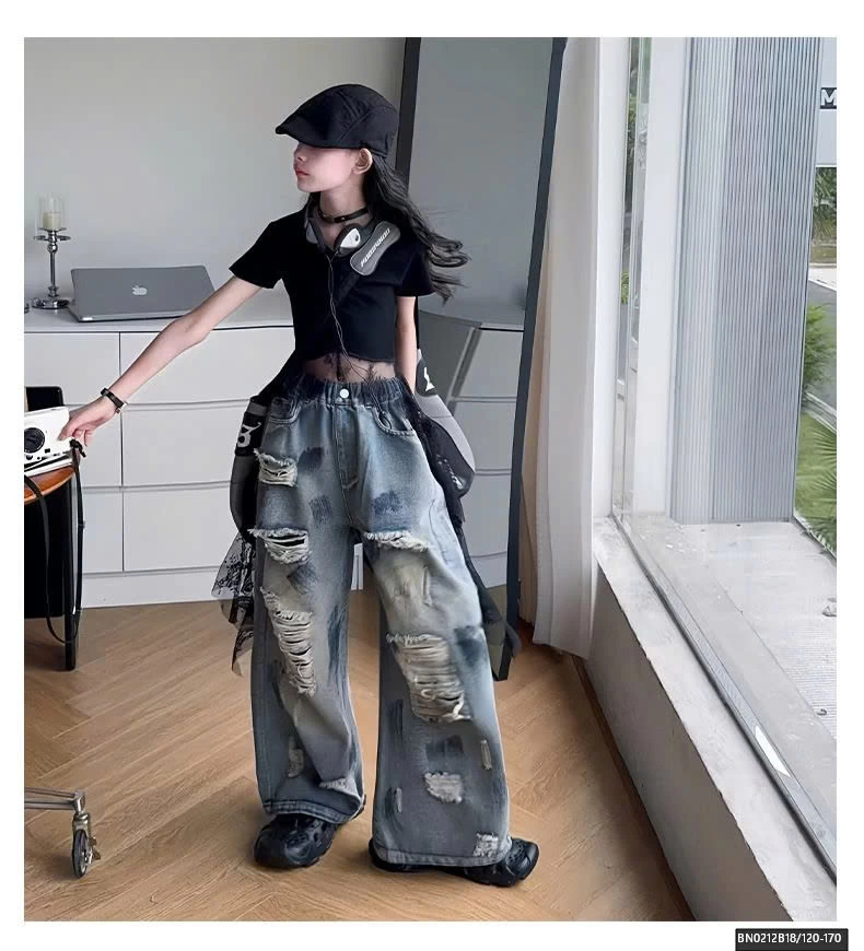 SÉT ÁO CROPTOP VIỀN REN MIX QUẦN JEAN RÁCH VẢY SƠN